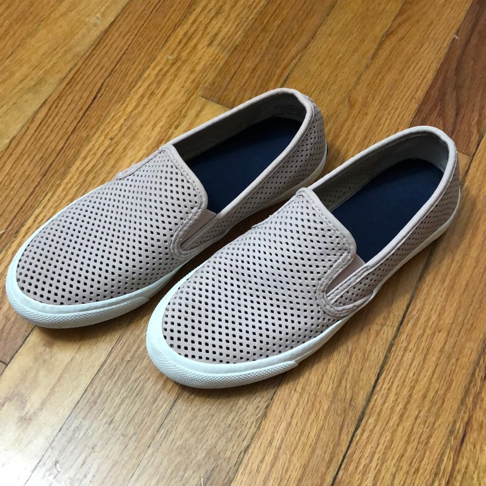 Women’s Sperry Seaside Perforated Varsity Sneaker